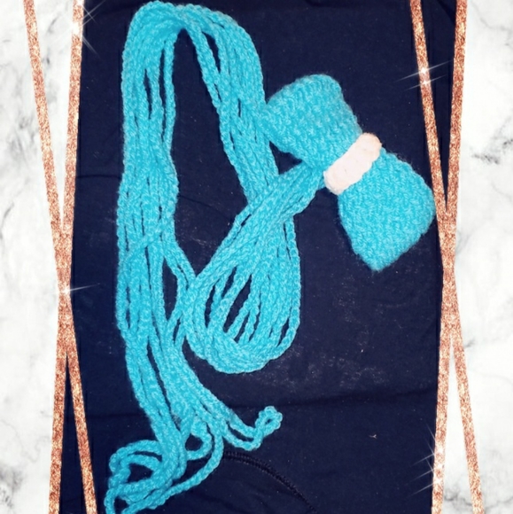 Scarf, - Picture 5 of 8